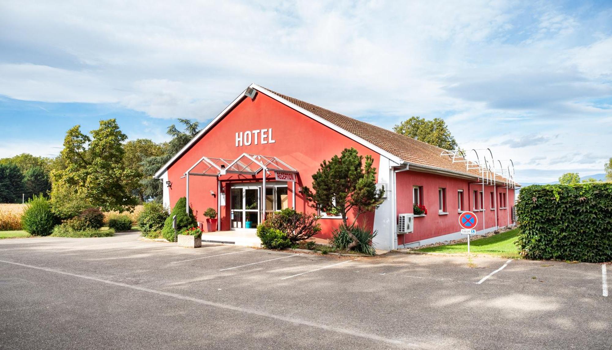 Contact Hotel Du Ladhof Кольмар Экстерьер фото